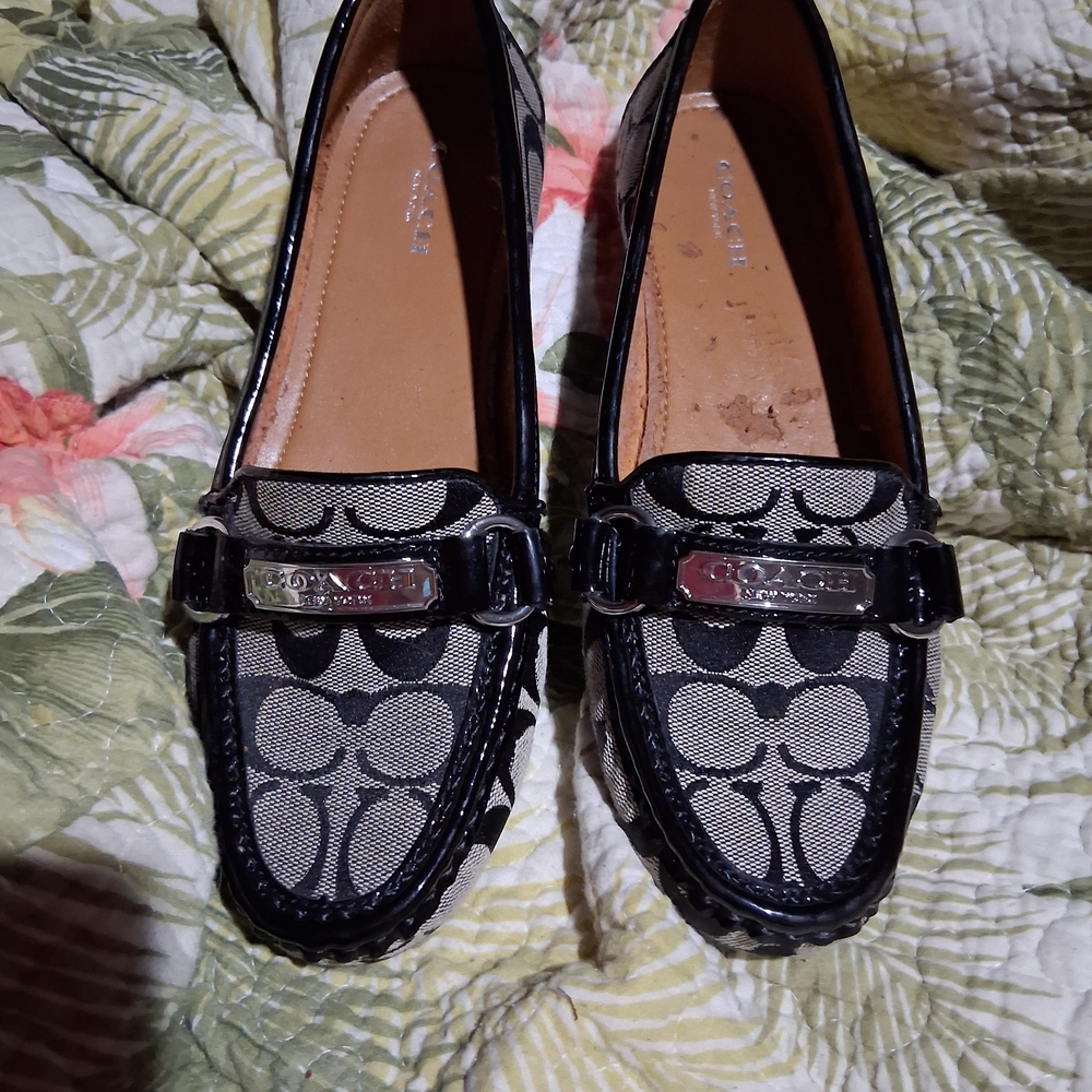 Coach Signature C Black Loafers 7.5B New With Damages Black Silver